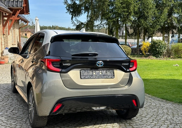 Toyota Yaris cena 75900 przebieg: 48557, rok produkcji 2020 z Biała małe 781